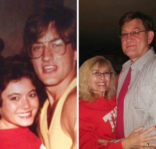 Pareja de esposo antes y después de casarse llevando suéter rojo y camisa a cuadros