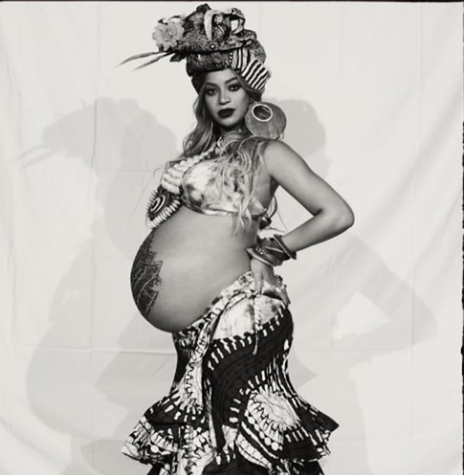 Beyoncé vestida de africana celebrando su baby shower 
