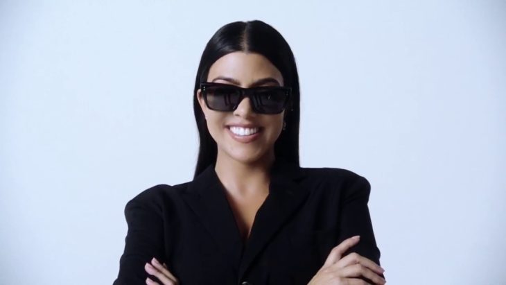 la celebridad kourtney kardashian