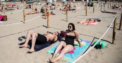 Así será la ‘nueva normalidad’ en las playas de Francia