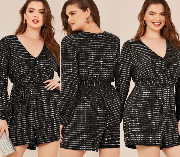 chica curvy con cabello castaño claro largo, usando un playsuit negro con lineas blancas con brillos, escote en v