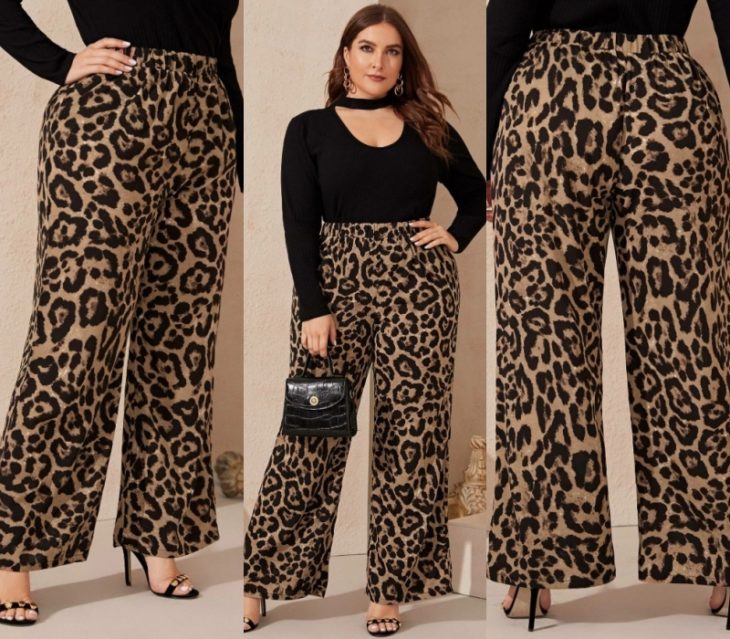 pantalon tipo palazzo de animal print, chica curvy con cabello claro y bolso negro de piel, sandalias de tacon negras