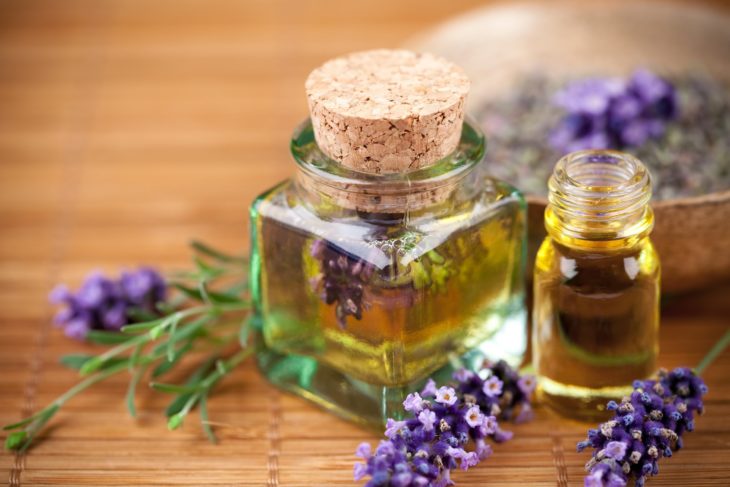 Aceite esencial de lavanda 