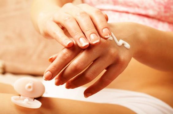 Exfoliante para manos con bicarbonato de sodio