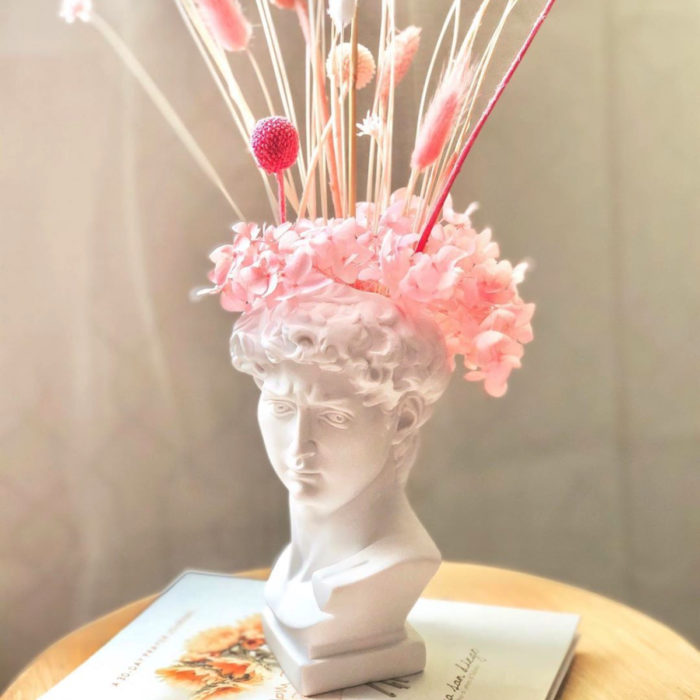 Artículos de decoración para el hogar; florero de busto romano