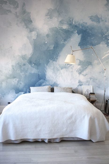 Decoración de pared con nubes