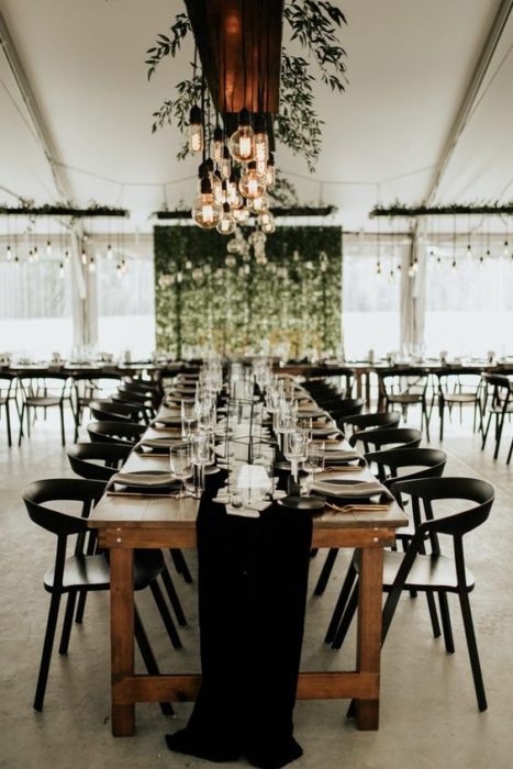 Decoración de boda en negro