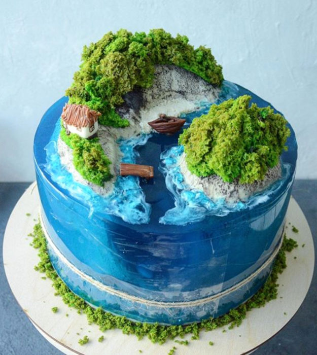 Pasteles de gelatina en forma de isla con mar