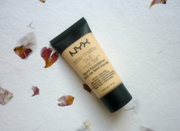 Stay Matte but Not Flat de NYX