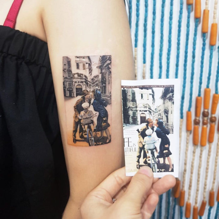 Tatuajes miniatura de películas; La vida es bella