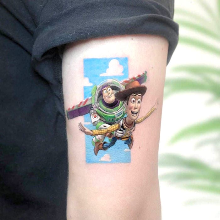 Tatuajes miniatura de películas; Toy Story, Buzz Lightyear y Woody