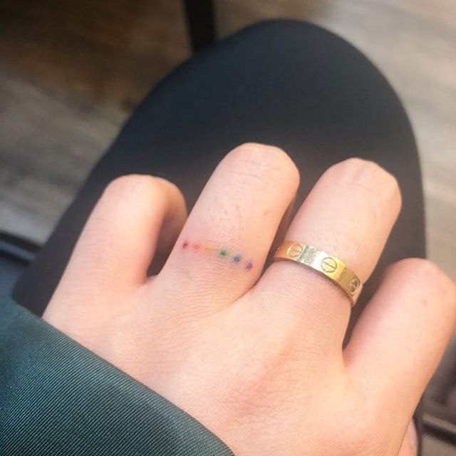 Anillos tatuados cheap