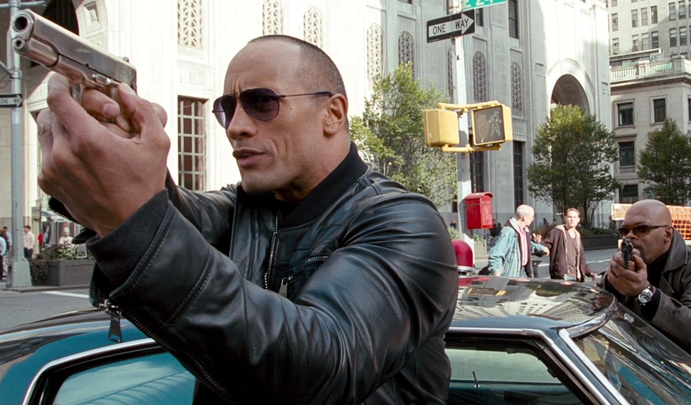 копы в глубоком запасе на телефон. марк уолберг копы в глубоком запасе. ева мендес копы в глубоком запасе фильм 2010. уилл феррелл копы в глубоком запасе. копы в глубоком запасе фильм 2010 постер.