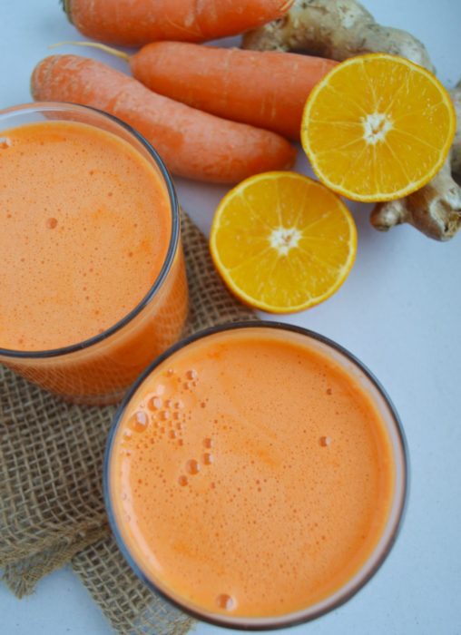 Jugo de naranja y zanahoria