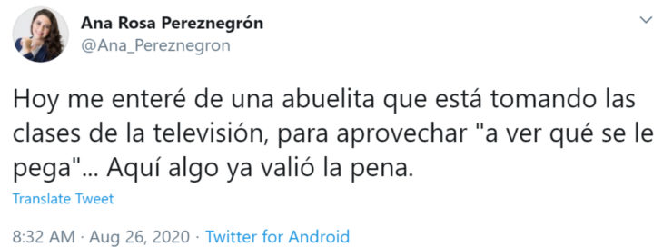 Abuelitos aprovechan las clases en línea y televisión de la SEP para estudiar