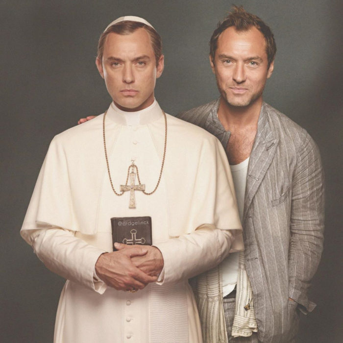 Fotografías de actores junto a personajes que interpretaron; The Ypung Pope, Pío XIII, Jude Law