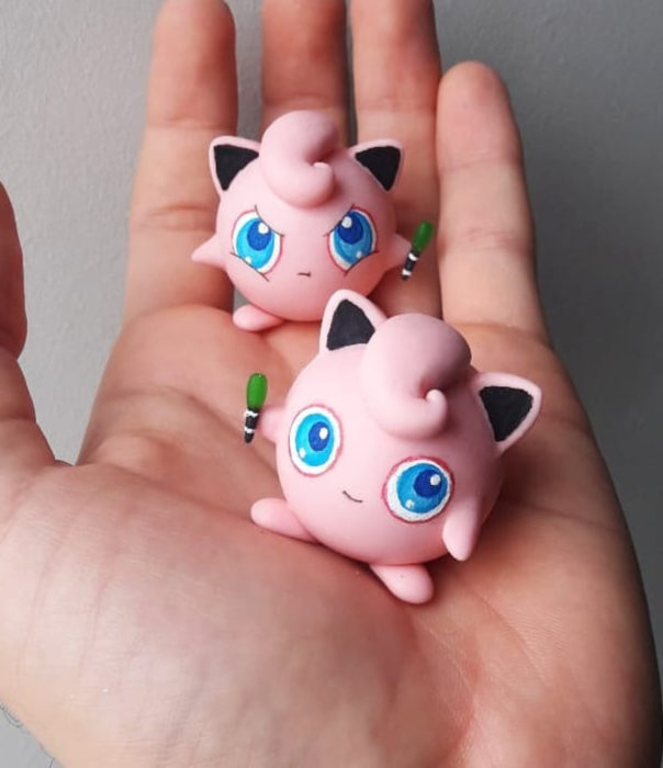 Artista escultor Luki Art crea pequeñas figuras de personajes de caricaturas y películas; Pokémon en pokebola; Jugglypuff