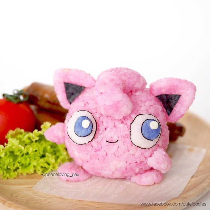 Platillo de comida inspirado en el pokémon Jigglypuff