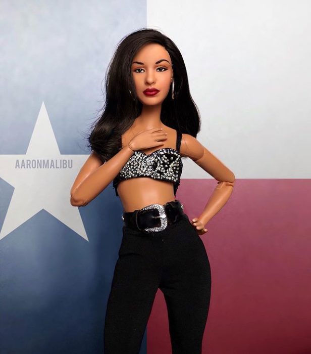 Muñeca barbie de el artista Aaron Malibu, Selena Quintanilla