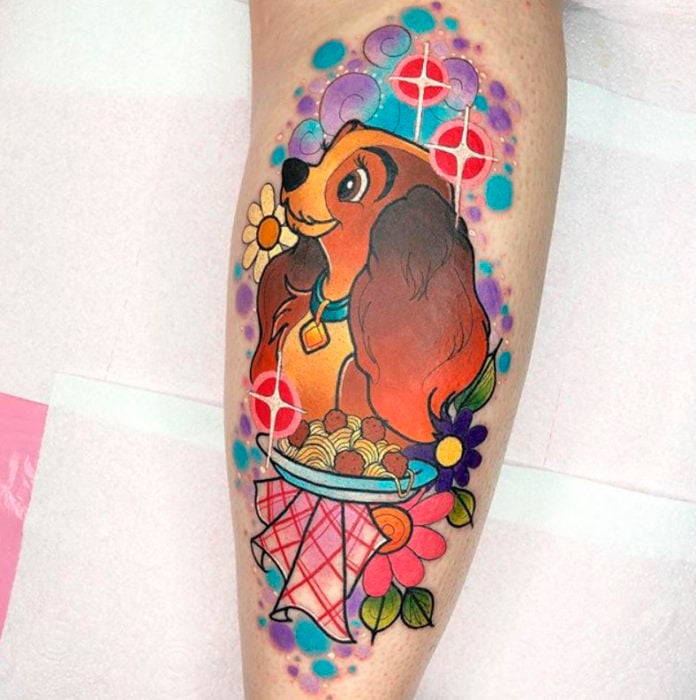 Tatuaje de Hannah Mai inspirado en la Dama, de La dama y el vagabundo