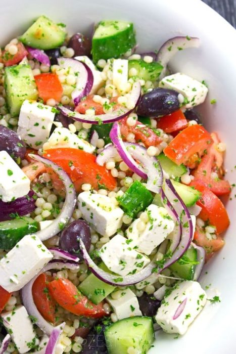 Platillo de ensalda de quinoa