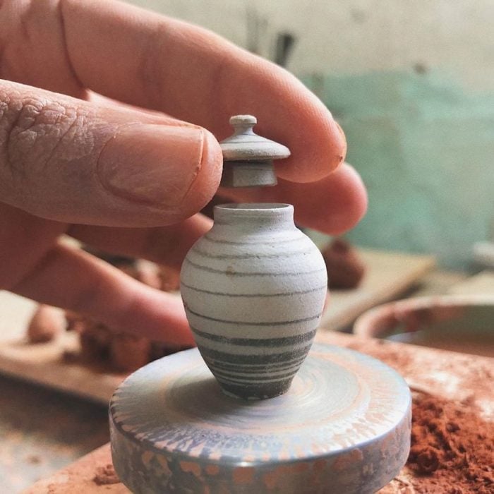 Piezas de cerámica miniatura