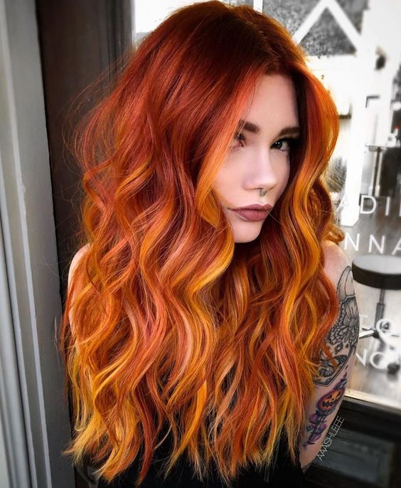 Te damos 17 ideas para llevar un rojo fuego en tu cabello