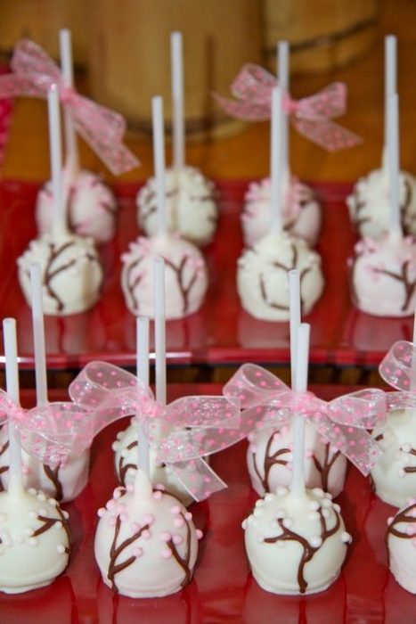 Cakepops con temática de mulán