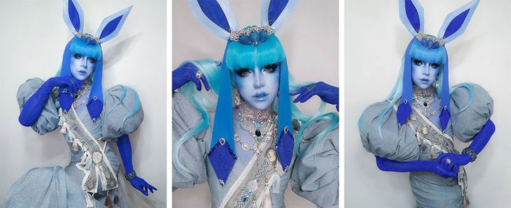 Drag Queen C-PHER usando el cosplay del pokémon Glaceon