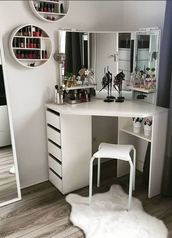 Siete tocadores de maquillaje de  en los que arreglarte y decorar con  estilo un rincón de tu casa