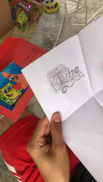 Sorpresa original de Bob esponja por su aniversario