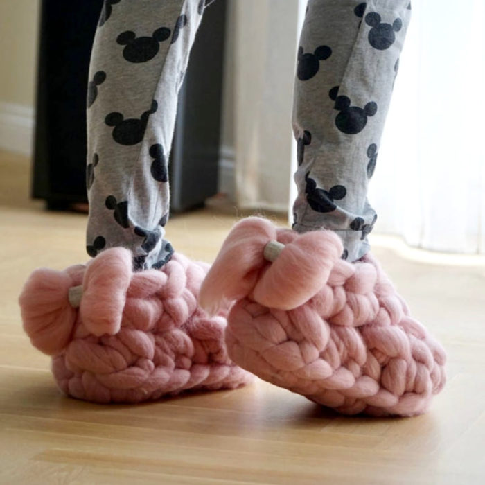 Pantuflas bonitas, kawaii, tiernas de tejido grueso y rosa