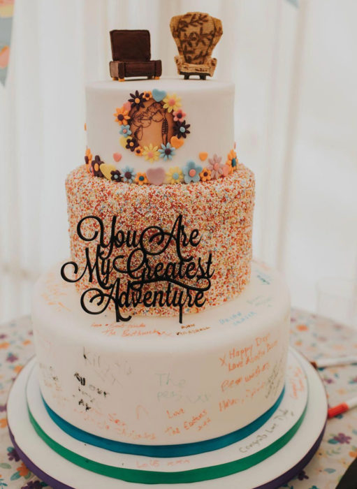 Pasteles de boda creativos y bonitos; Up: Una aventura de altura