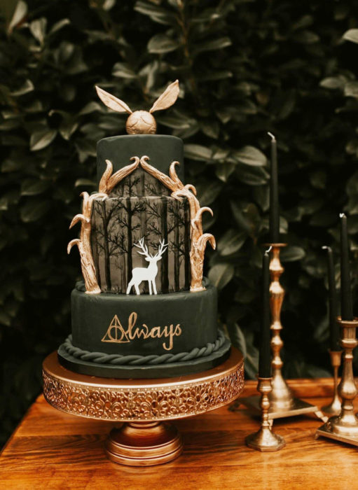 Pasteles de boda creativos y bonitos; Harry Potter, Siempre, Always