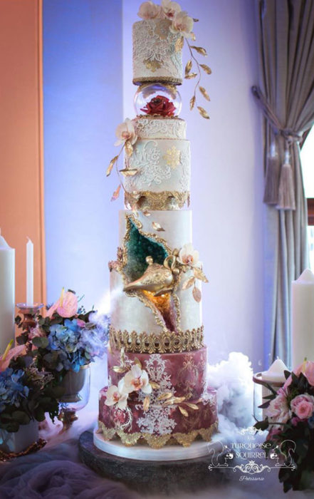 Pastel de bodas inspirado en Aladdín