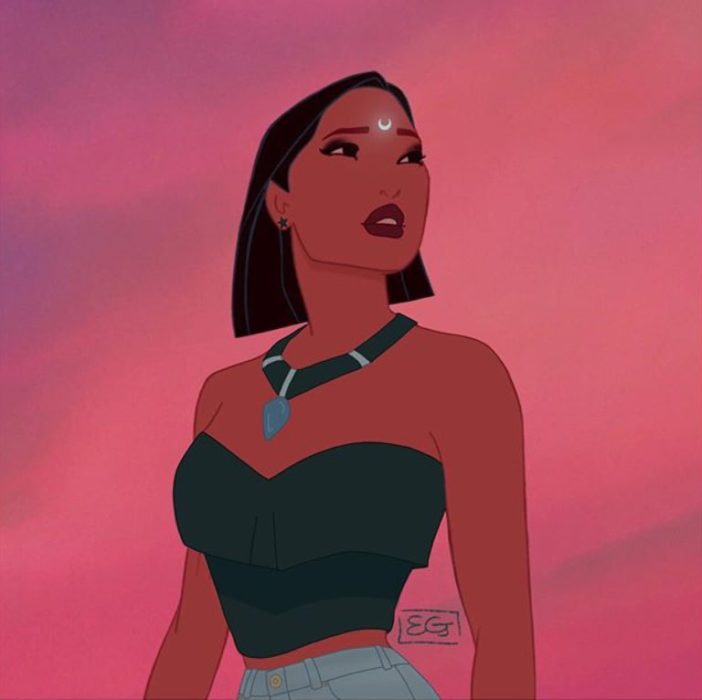 Pocahontas convertida en bruja, usando una blusa strapless y jeans de tiro alto