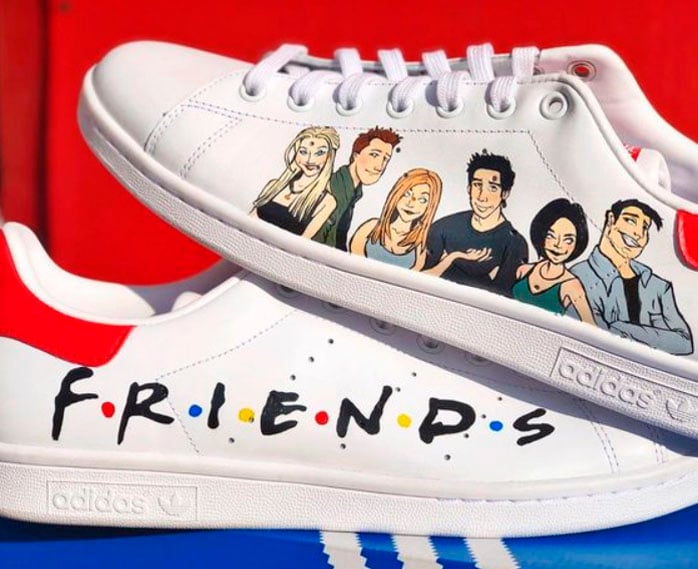 Tenis para chica, pintados a mano con diseño de la serie Friends