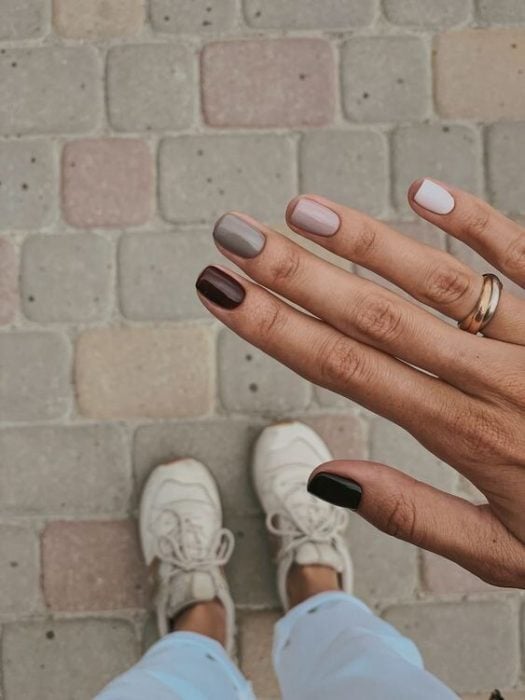 Uñas con colores escandinavos