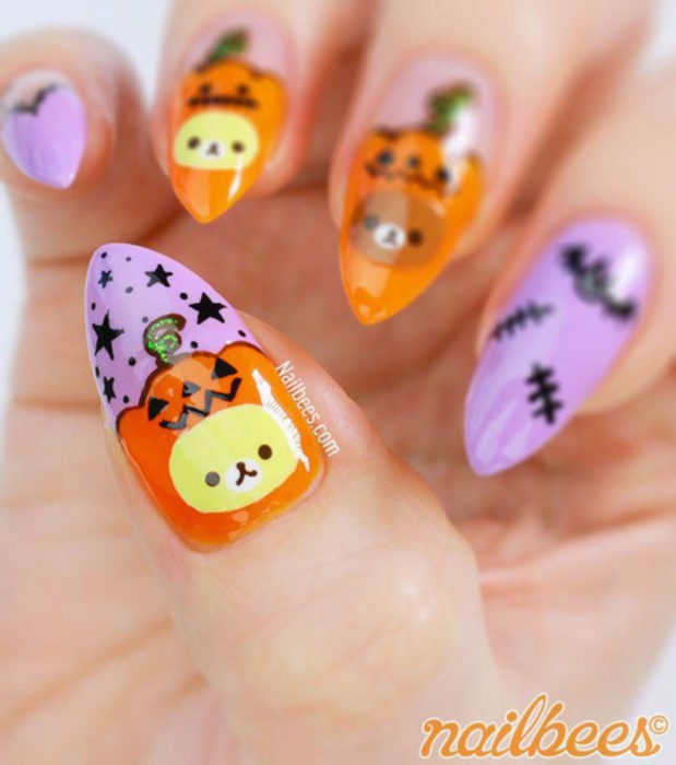 Diseños de uñas kawaii, tiernas en color pastel de Halloween; calabazas y murciélagos