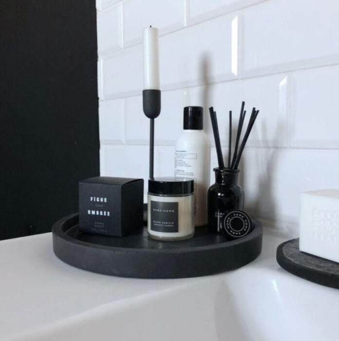 Artículos decorativos para baño de color negro