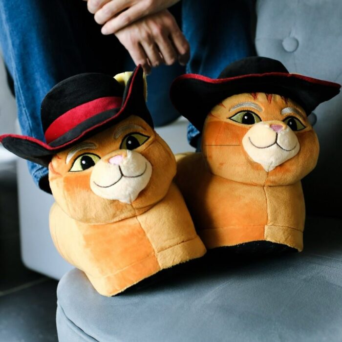 Pantuflas en forma de El gato con botas