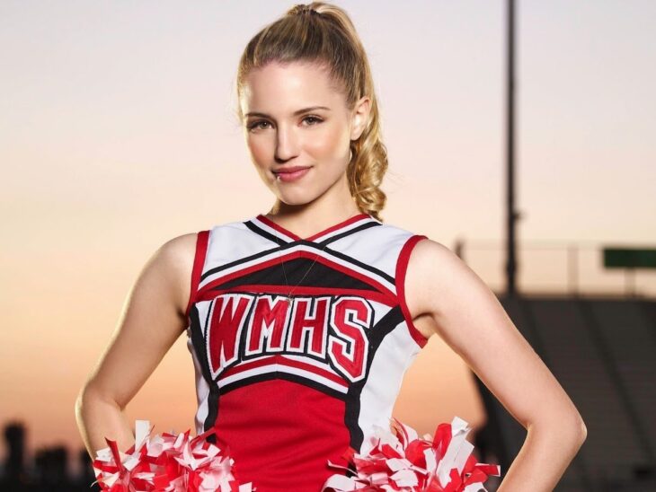 Dianna Agron como porrista en Glee