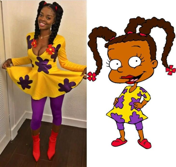 Chica disfrazada de una de las niñas de rugrats 