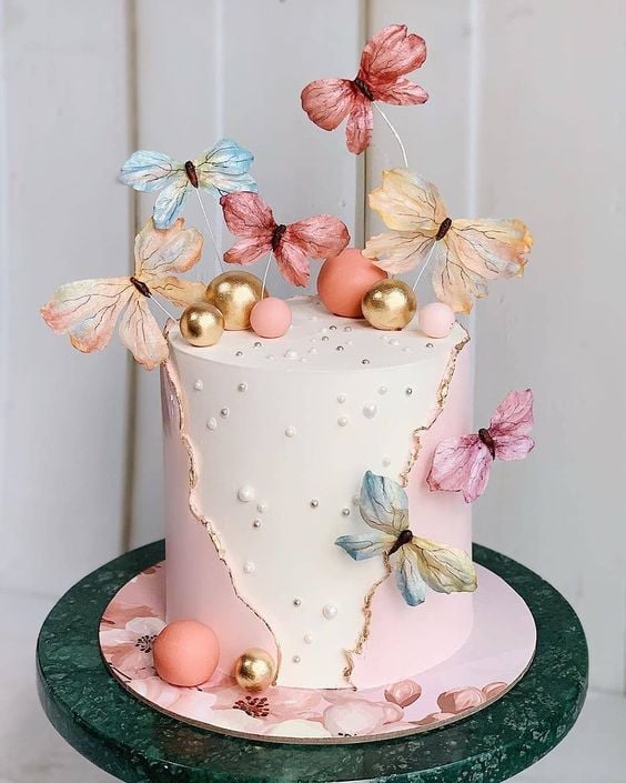 Hermosas ideas para decorar tus pasteles