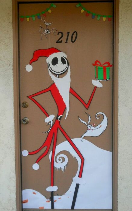 Puerta decorada con Jack de El extraño mundo de Jack