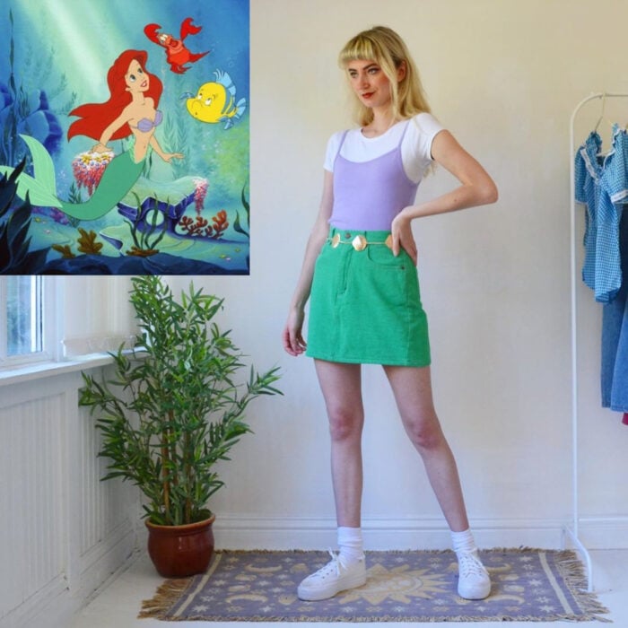 Zwillingsschwestern stellen Outfits zusammen, die von Zeichentrickfilmen und Cartoons mit Vintage-Kleidung inspiriert sind.  Disney, die kleine Meerjungfrau, Ariel, Flaunders und Sebastian