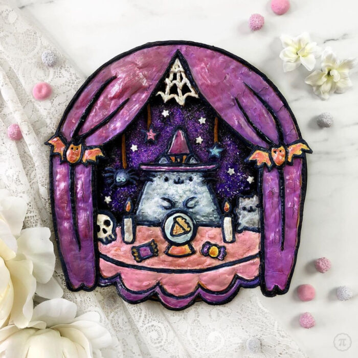 Artista repostera Jessica Clark-Bojin crea pays de Halloween; Gato Pusheen como bruja