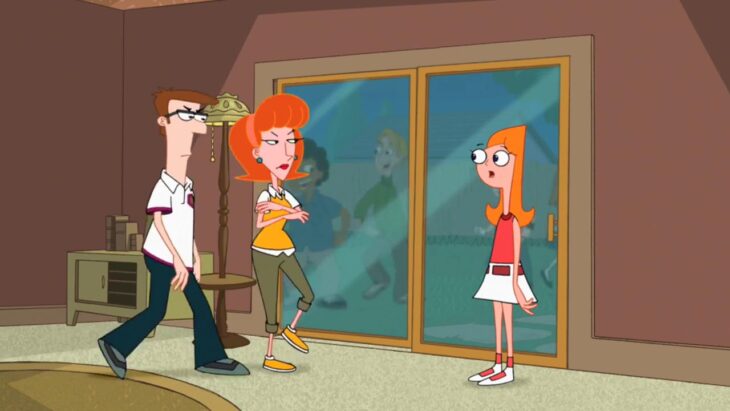 Papás de Phineas y Ferb viendo a candace 