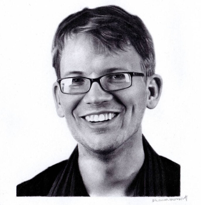 Artista Shaun Mckenzie pinta retratos realistas con lápices de colores; Hank Green