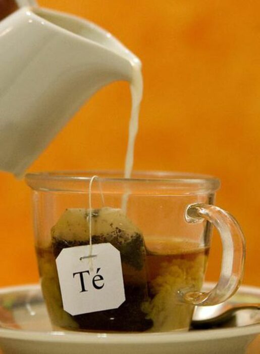 Té con leche